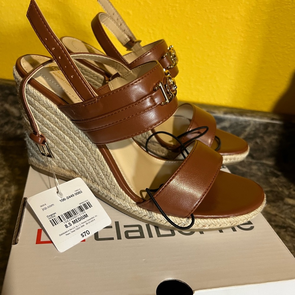 Liz Claiborne wedge sandals